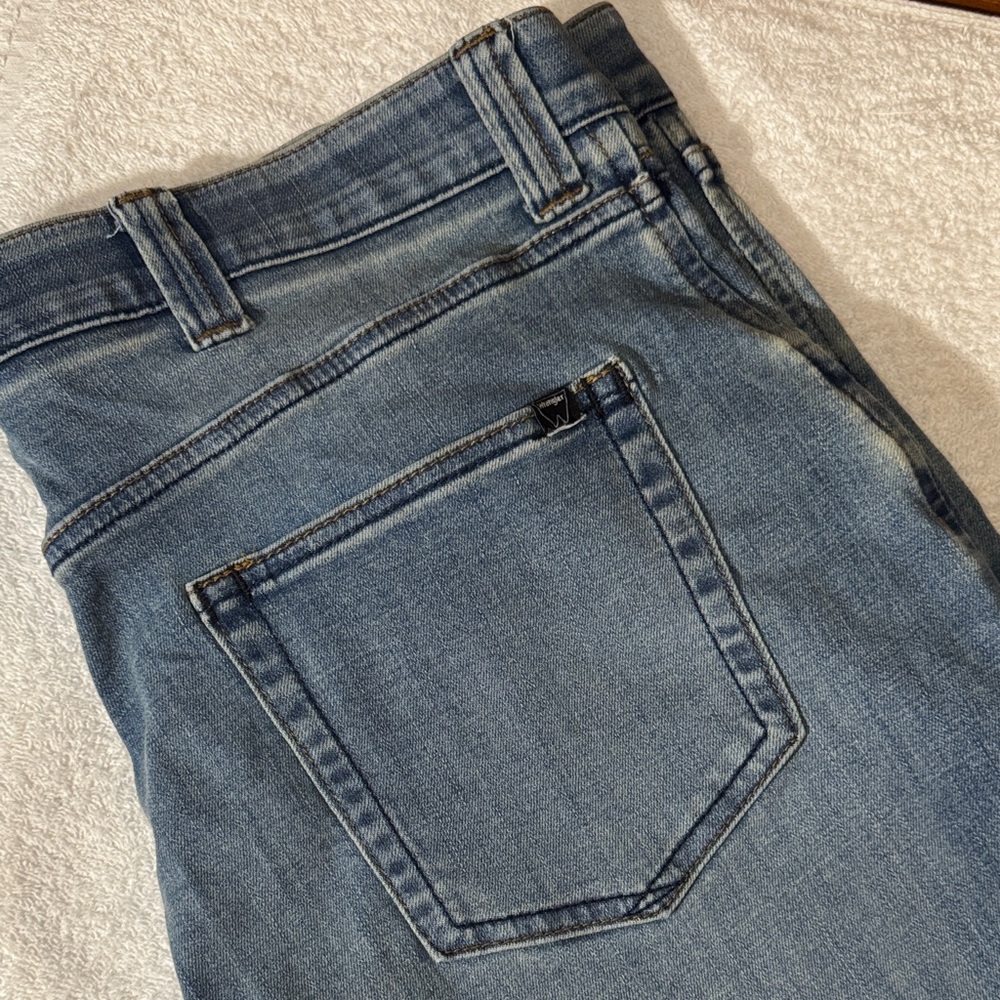 Wrangler Unlimited Comfort Classic Denim Jeans 36x30 Relaxed fit Stretch